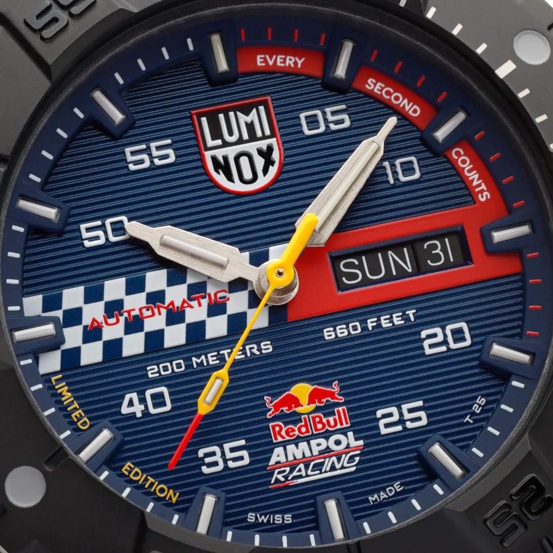 Master Carbon SEAL Automatic, 45MM - 3863.ARB/LIMITED RED BULL AMPOL EDITION - Image 4