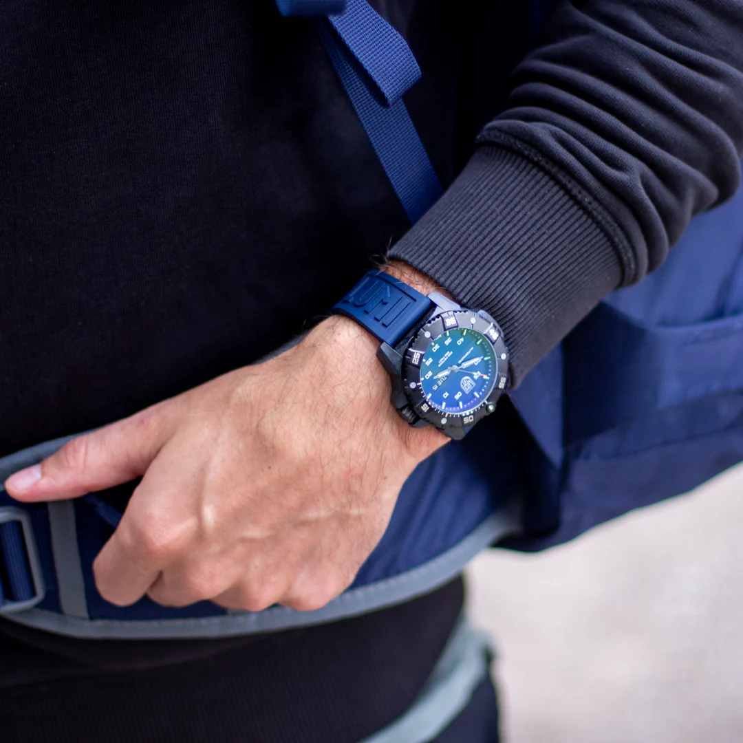 Master Carbon SEAL Automatic, 45MM - 3863 - Image 3